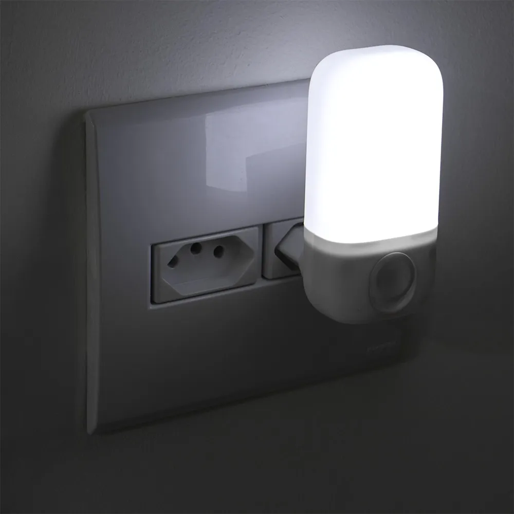 Luminária de Tomada LED