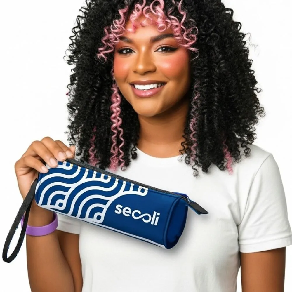 Estojo com estampa abstrata 