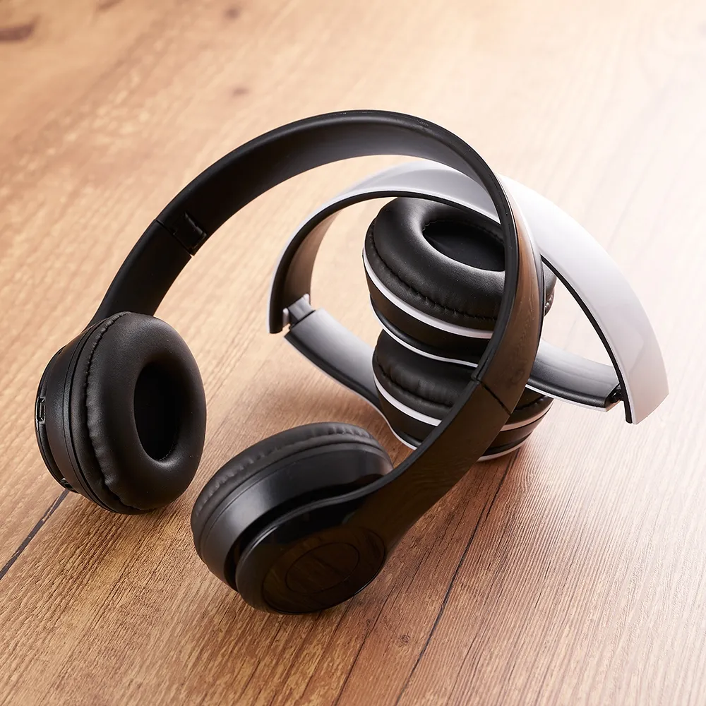 #Fone de Ouvido Brilhante Bluetooth