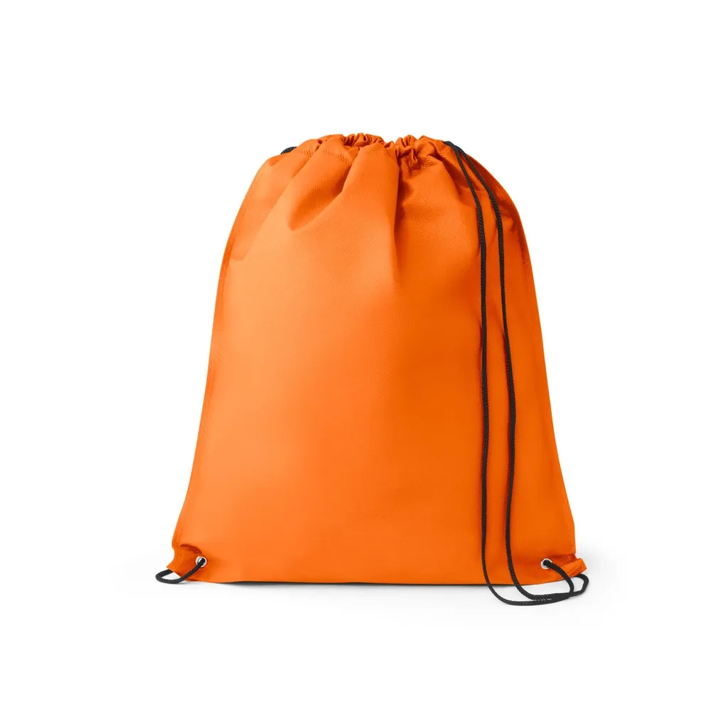 Sacola tipo mochila em TNT