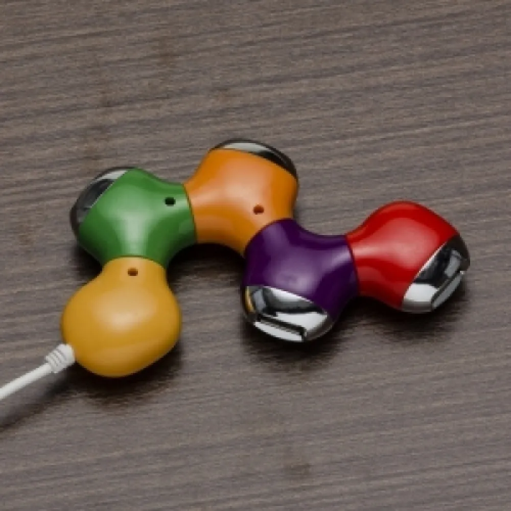 #Hub Plástico Articulável com formato de Estrela