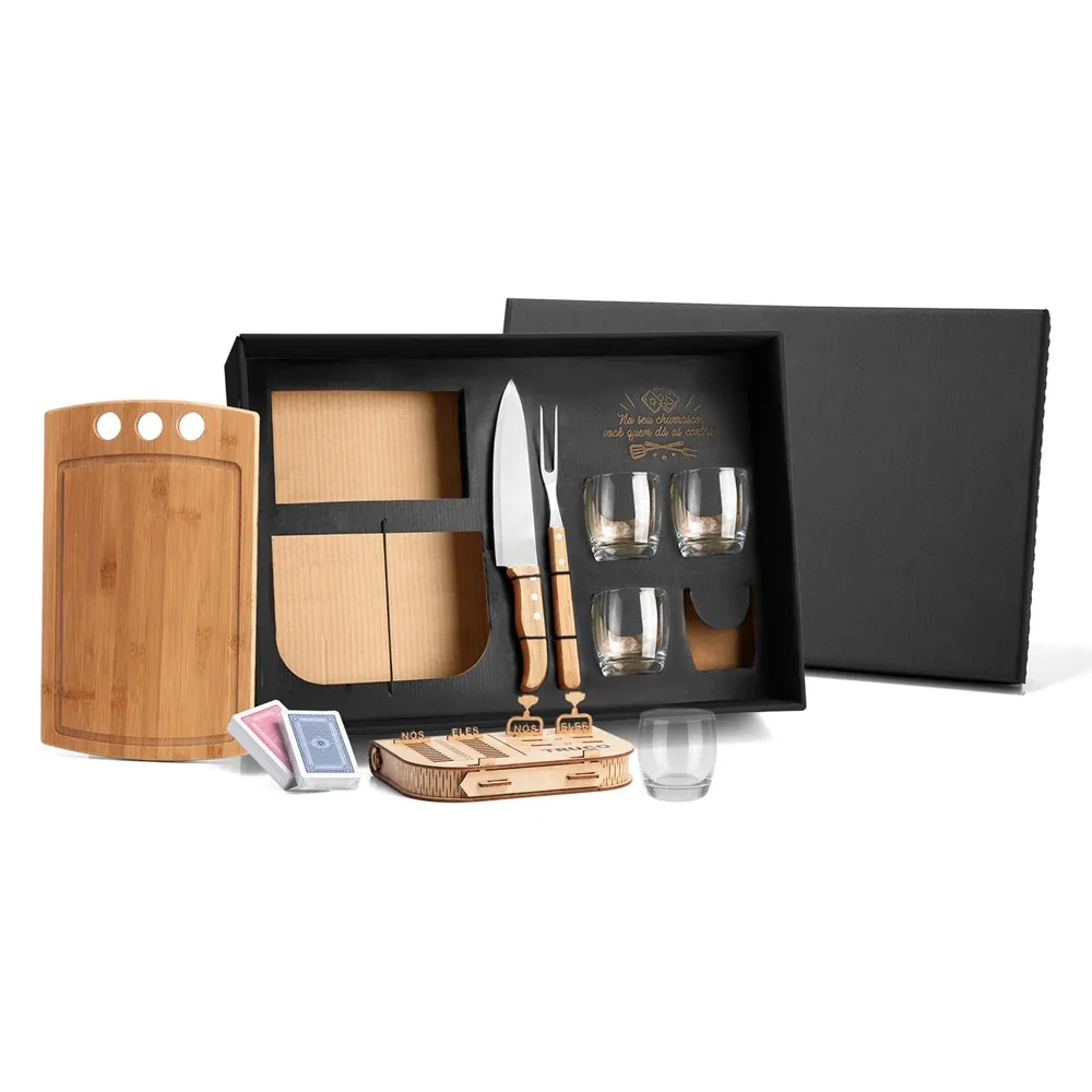 KIT CHURRASCO, WHISKY E TRUCO - 8 PÇS - C/ JOGO DE BARALHO-003MRPKT-90076