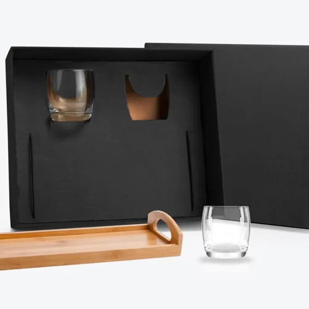 KIT WHISKY C/ BANDEJA E COPOS – 3 PÇS