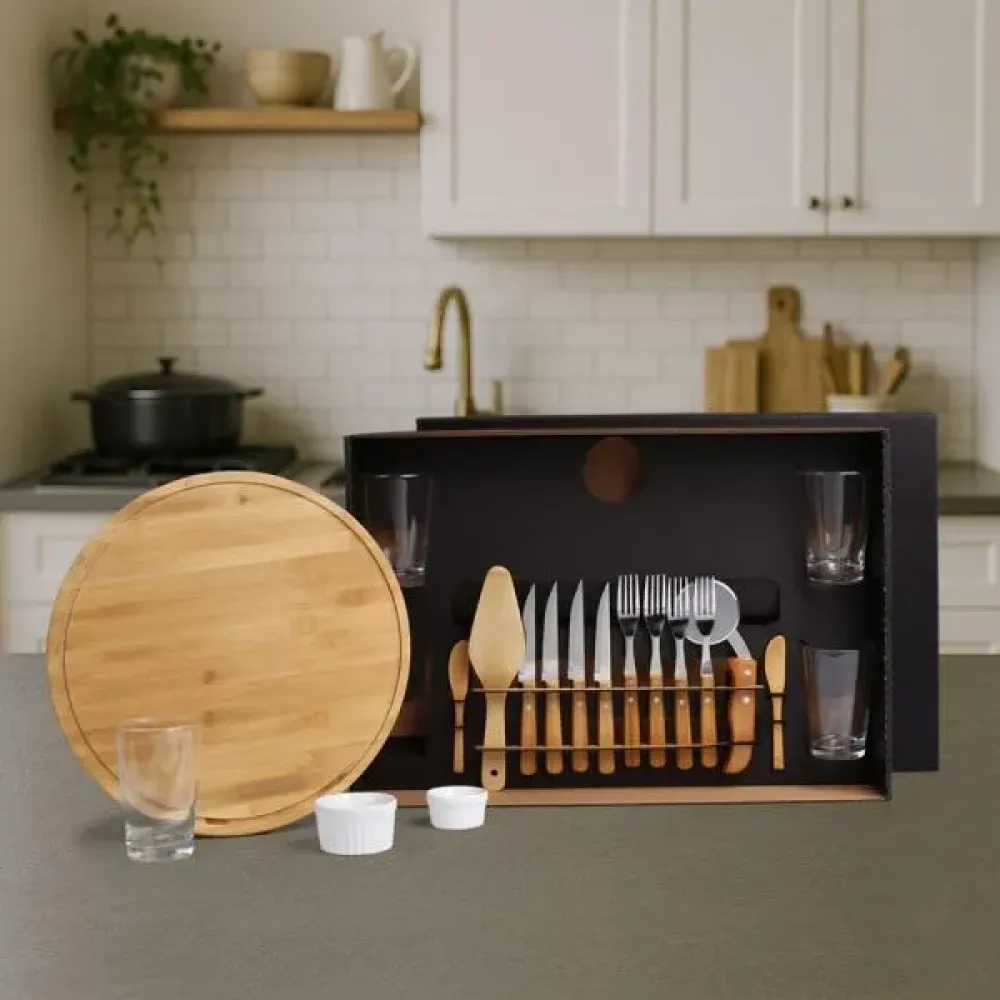 KIT PIZZA EM BAMBU COM COPOS - 19 PÇS