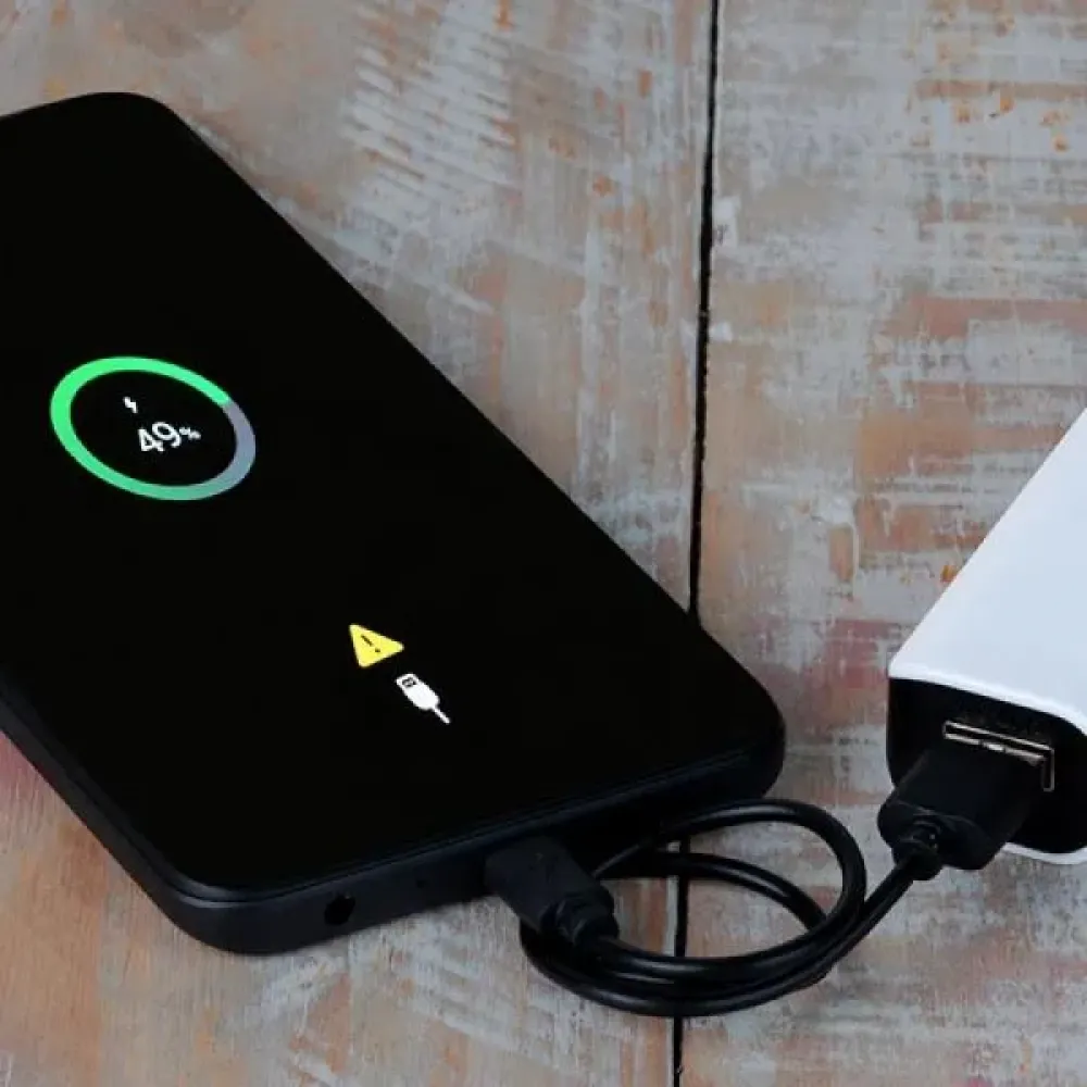 KIT CARREGADOR PORTATIL USB PARA CELULAR COM CANETA - 2 PÇS KIT CARREGADOR PORTATIL USB PARA CELULAR COM CANETA - 2 PÇS