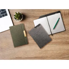 Miniatura de imagem do produto LOBATO. Caderno A5 de capa dura em tecido poliéster 100% reciclado (100% rPET) com folhas pautadas