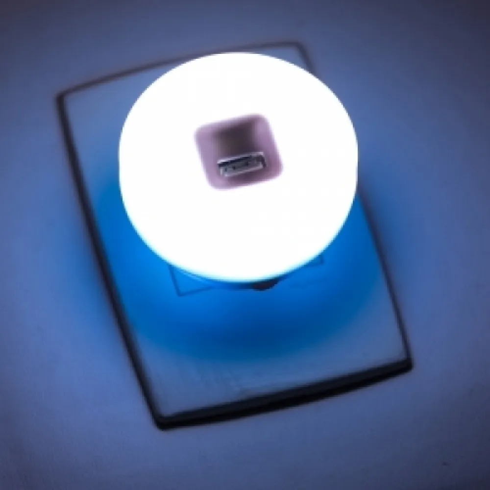 #Luminária Led com USB