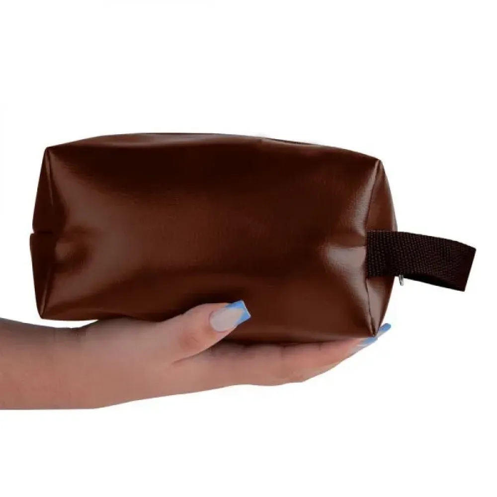 NECESSAIRE C/ ALÇA EM MATERIAL SINTÉTICO - MARROM