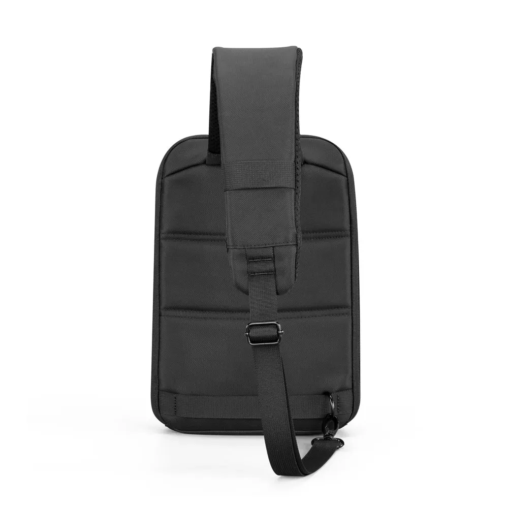 Mochila Transversal em Poliéster 600D