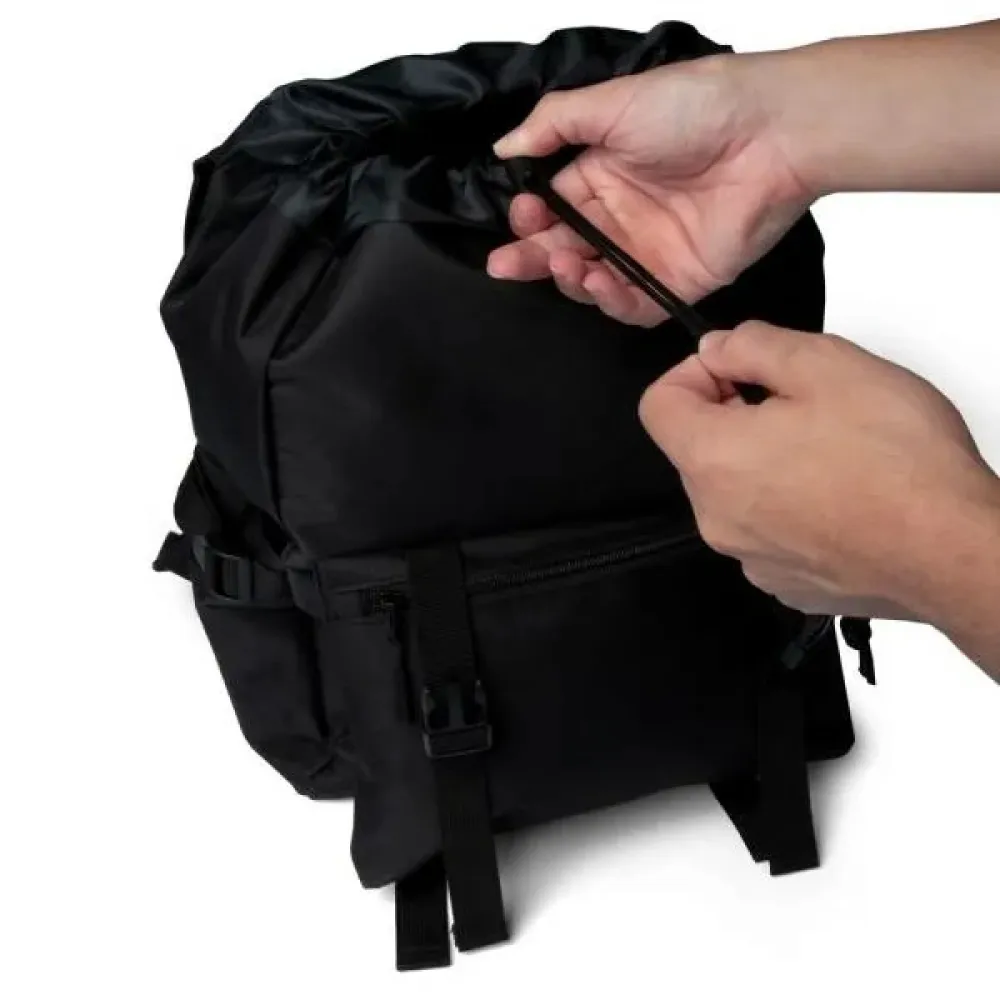 MOCHILA EM POLYESTER 600D - 18L - PRETA