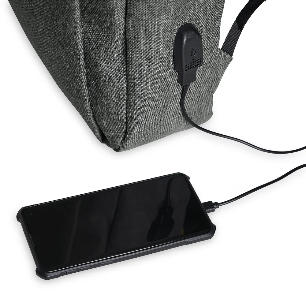 Mochila de Nylon USB 21L