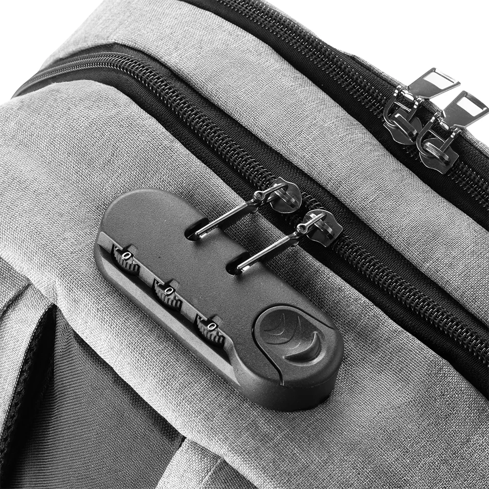 Mochila para notebook em Poliéster 300D - 17 L