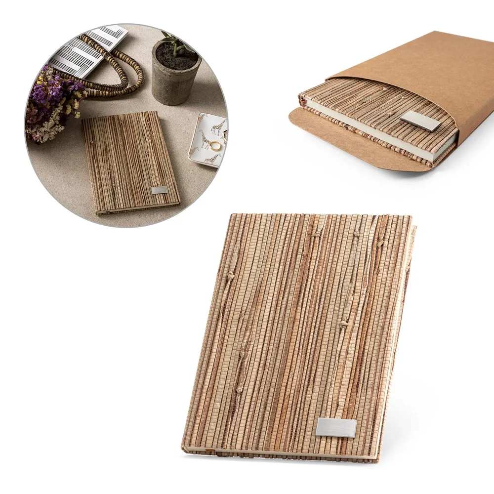 NERUDA. Caderno A5 em palha natural com folhas pautadas recicladas