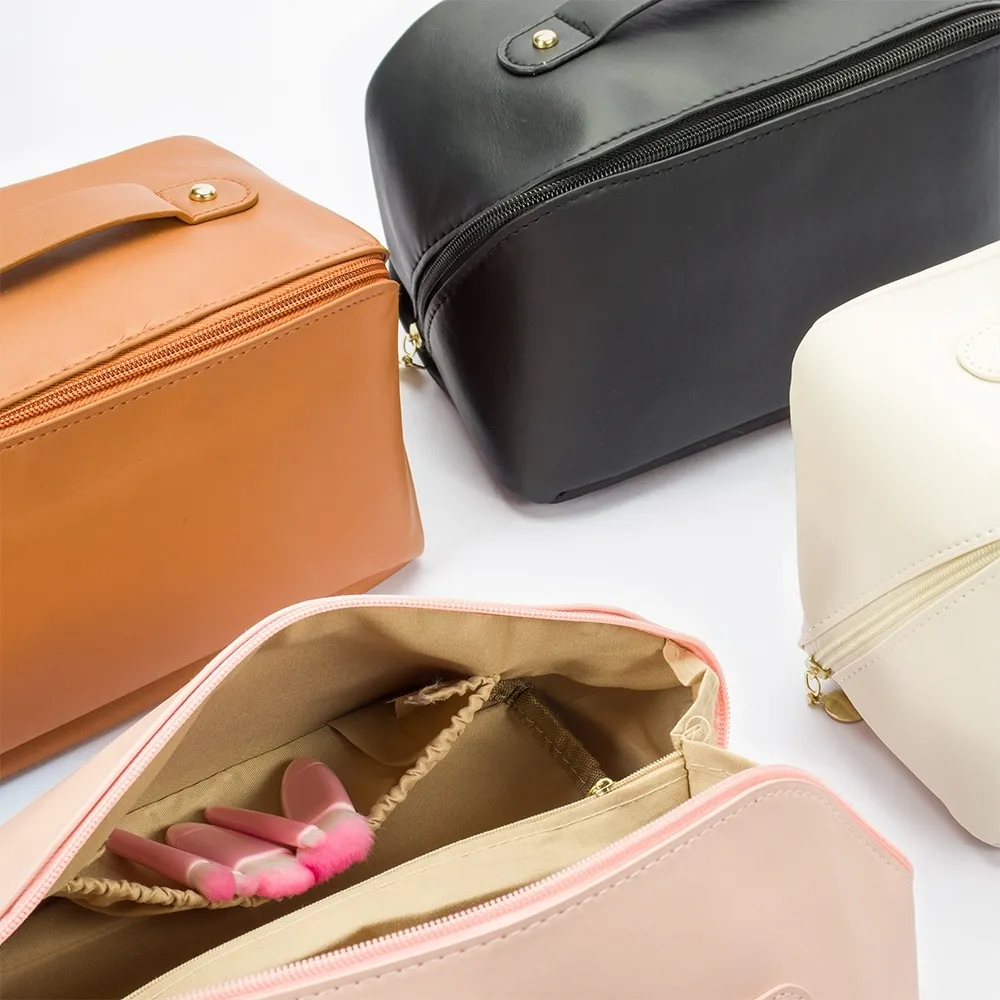 Nécessaire PU-08273