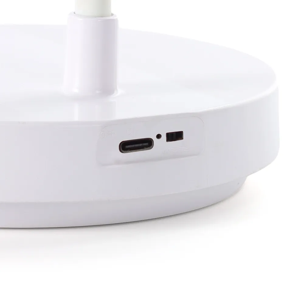 Luminária Articulável em Led Recarregável