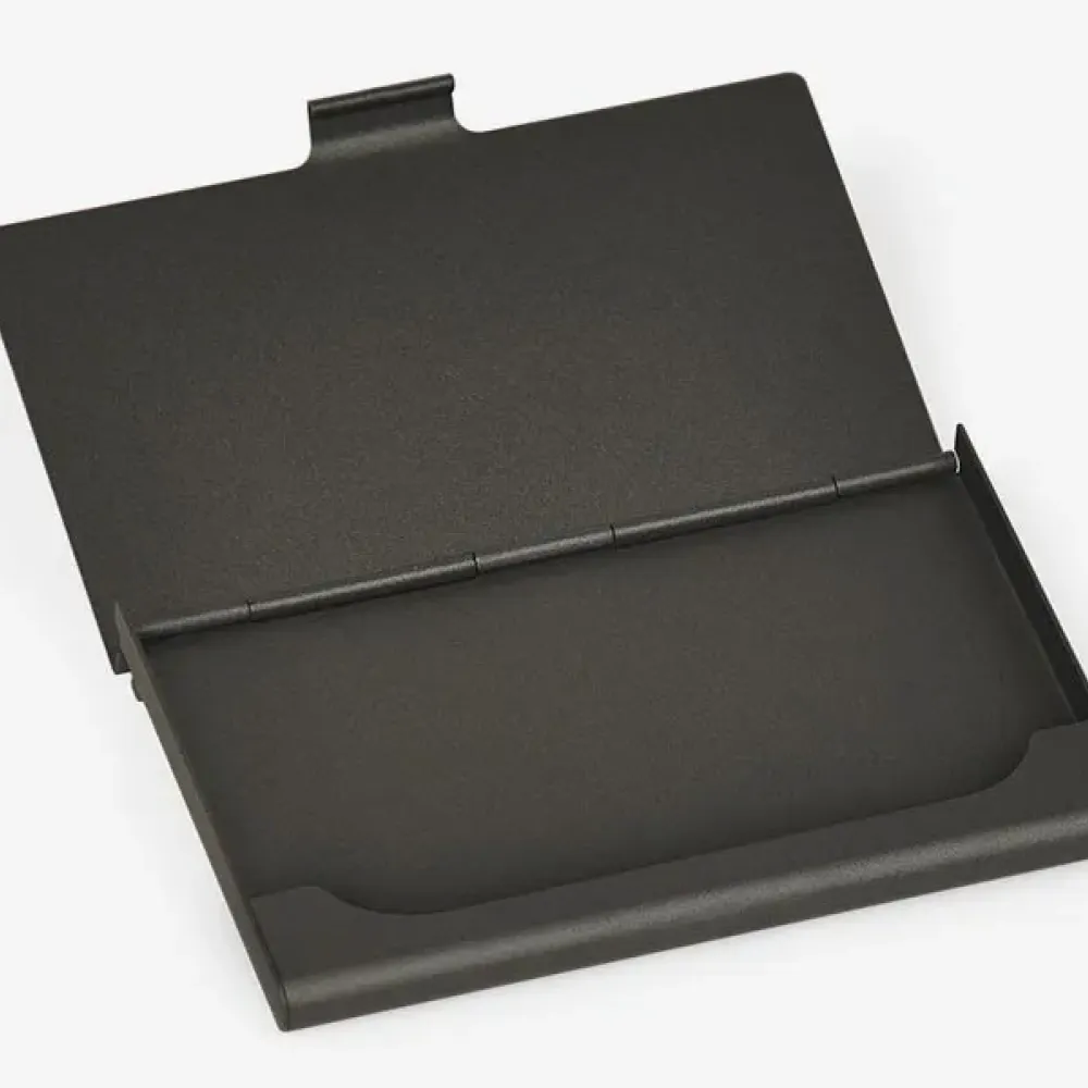 PORTA-CARTÃO EM ALUMÍNIO ÔNIX