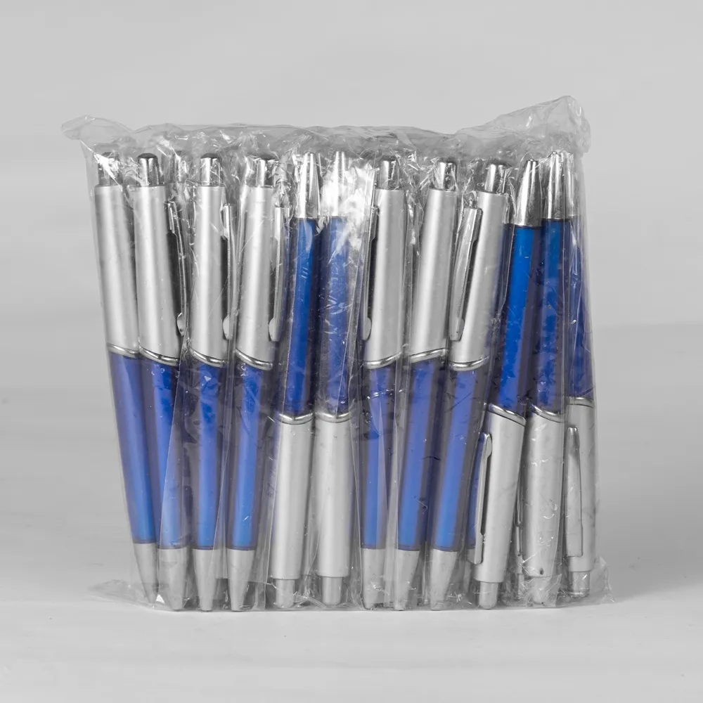 Pacote com Caneta Plástica