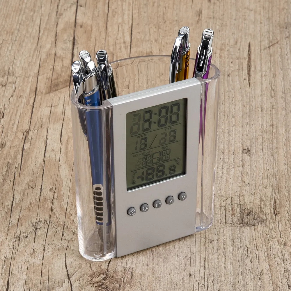 #Porta Caneta com Relógio