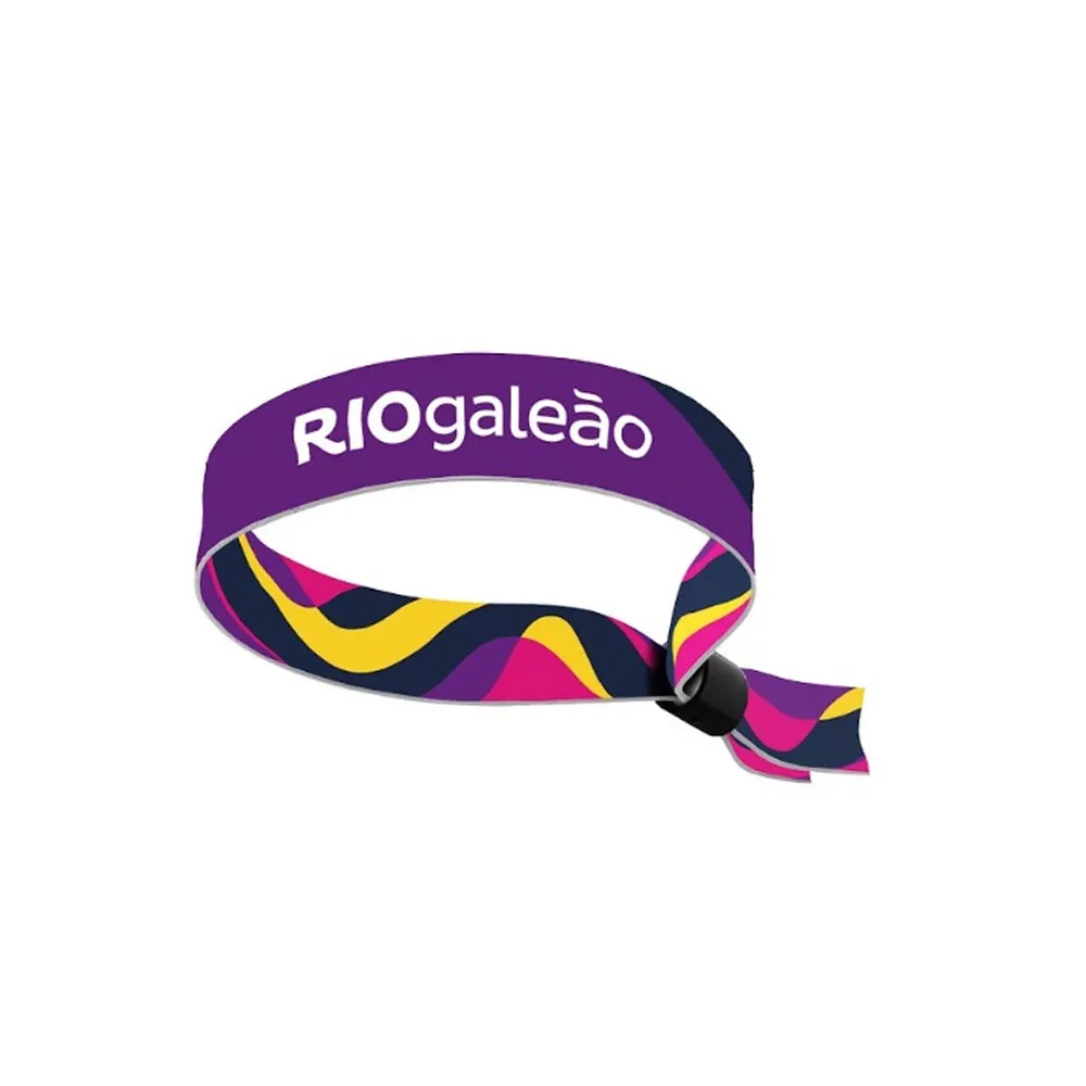 Pulseira em tecido com lacre-LN291JKI030