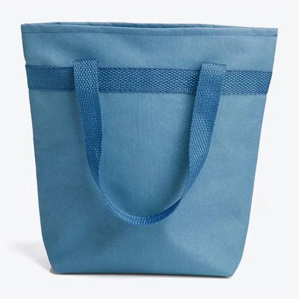 SACOLA TÉRMICA EM NYLON 600 AZUL CLARO - 5L - 20,5X8X27CM