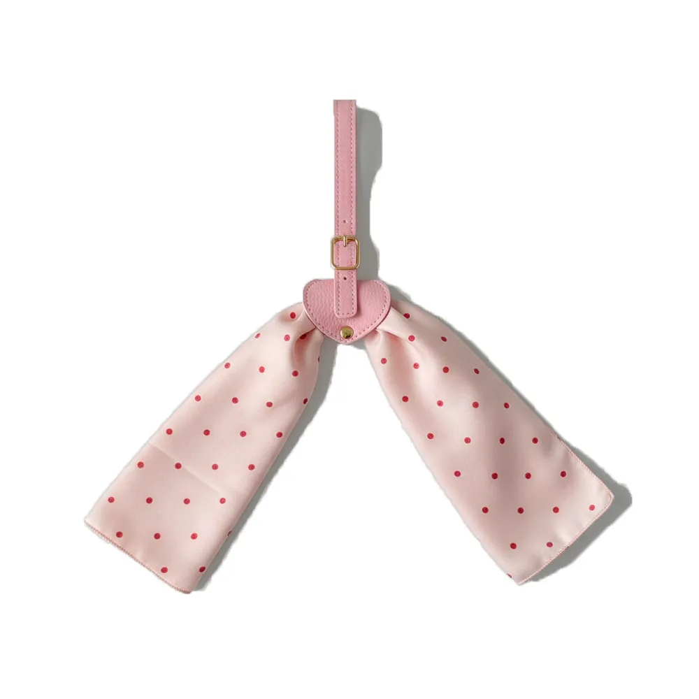 Scarf Holder com Fivela Ajustável