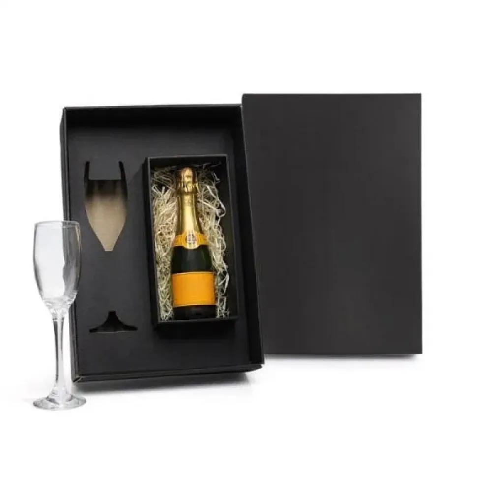 TAÇA DE VIDRO P/CHAMPAGNE 190 ML C/ ESPAÇO P/GARRAFA MINI NÃO ACOMPANHA GARRAFA