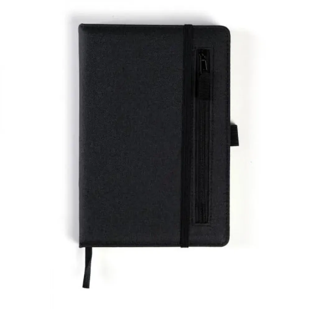 CADERNO FSC C/ PAUTA E ZÍPER - CAPA EM RPET PRETO - 14X21CM