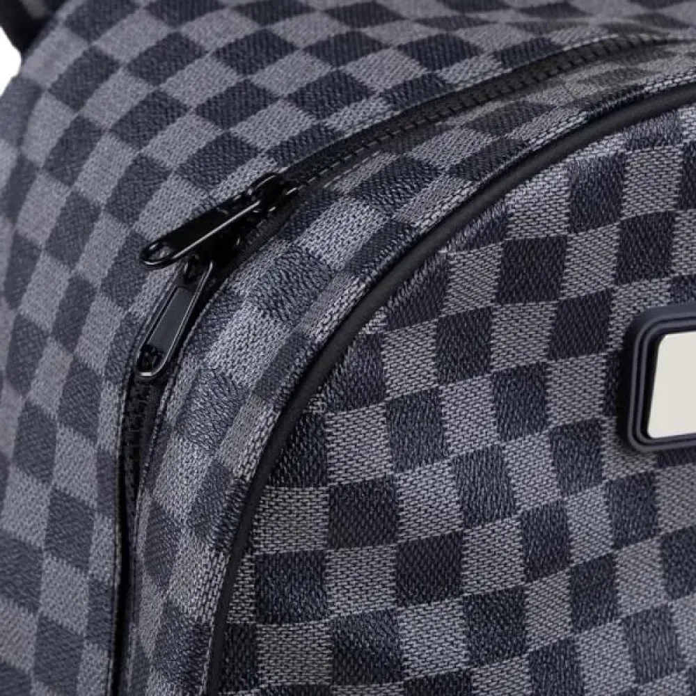 MOCHILA EM PVC - XADREZ