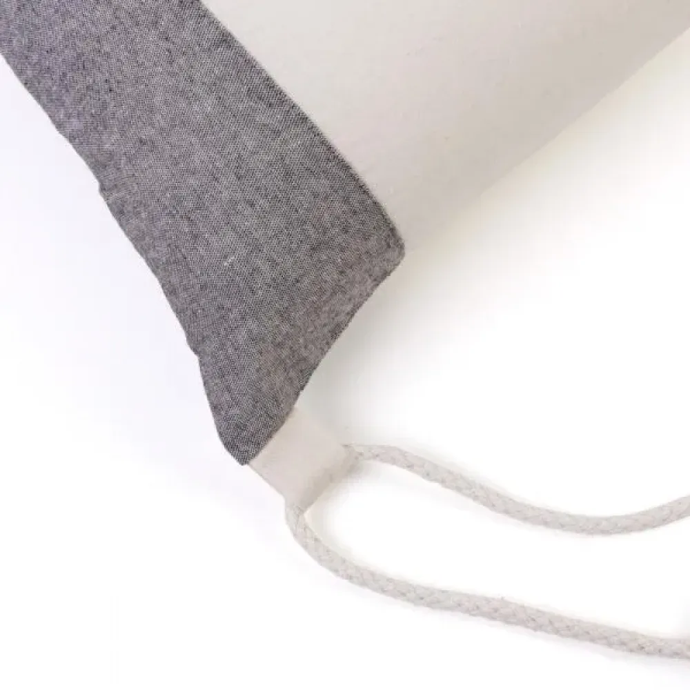 MOCHILA SACOLA EM ALGODÃO RECICLADO - BEGE NATURAL / MELANGE CINZA - 37X41CM