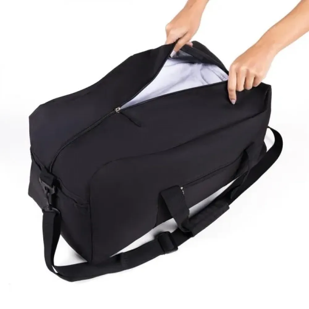 MALA ESPORTIVA EM POLYESTER 300D - PRETA - 31L
