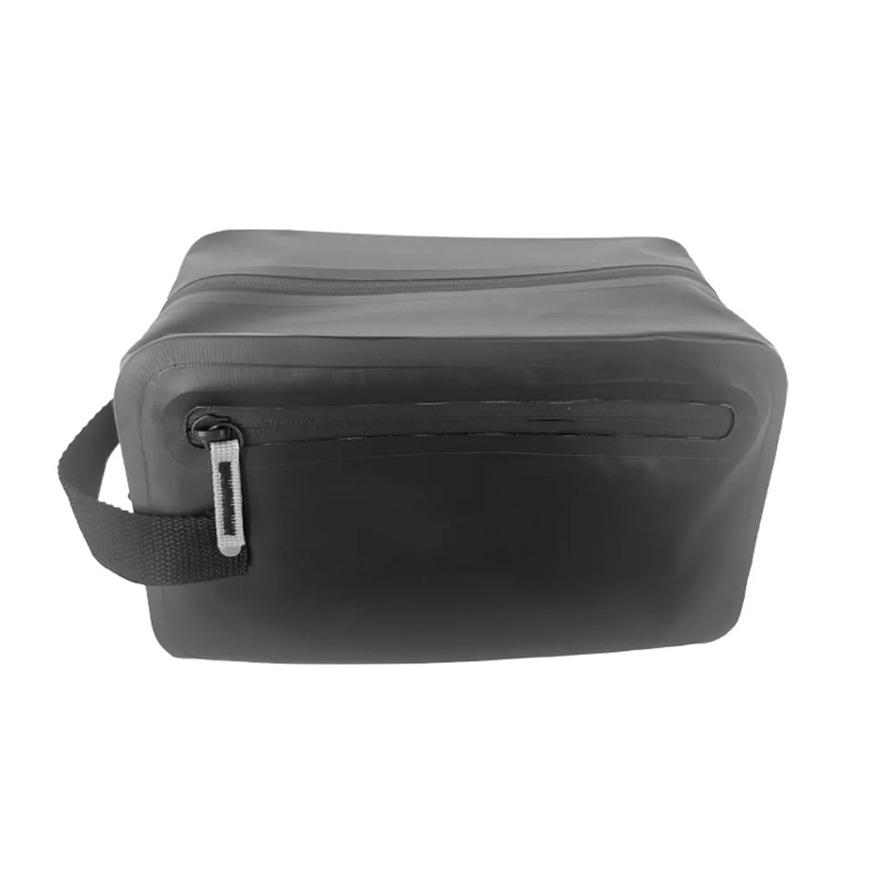 LARISSA. Bolsa de cosméticos em PVC 500D resistente a água
