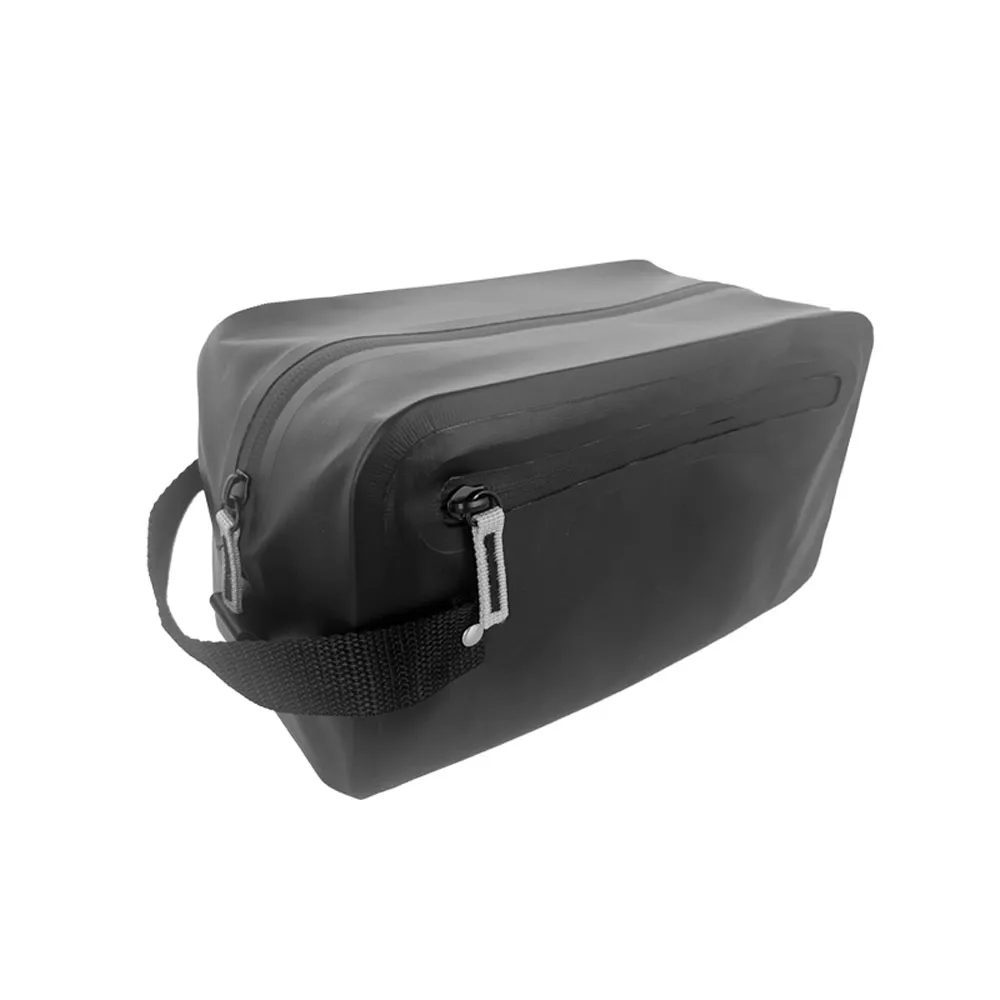 LARISSA. Bolsa de cosméticos em PVC 500D resistente a água