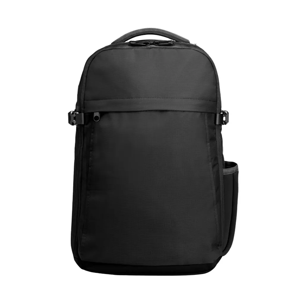 CANNES. Mochila de viagem em poliéster 600D com compartimento para notebook 15