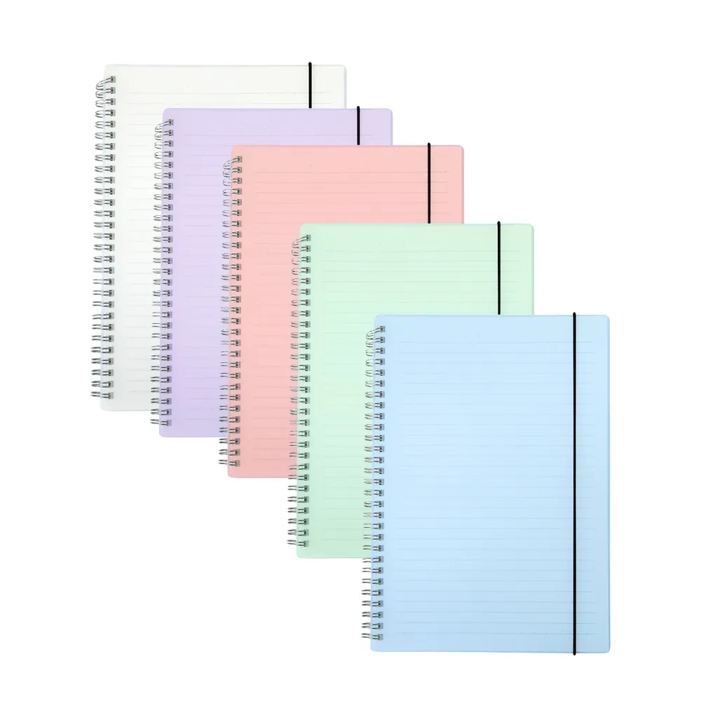 Caderno B5 Plástico