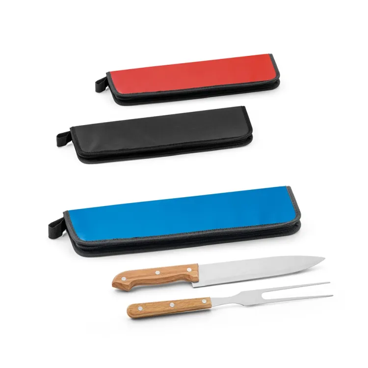 CUBAT. Kit churrasco em estojo de 210D com 2 utensílios em aço inox e madeira Seringueira