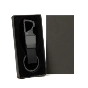 CHAVEIRO CINZA EM METAL E PU PRETO