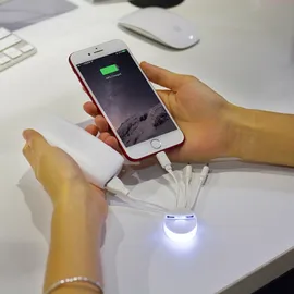 Miniatura de imagem do produto Carregador Portátil Múltiplo Weekender