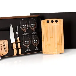 KIT CHURRASCO, CERVEJA E TRUCO - 8 PÇS - JOGO DE BARALHO