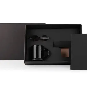 KIT COM CANECA E ACESSÓRIOS - 3 PÇS