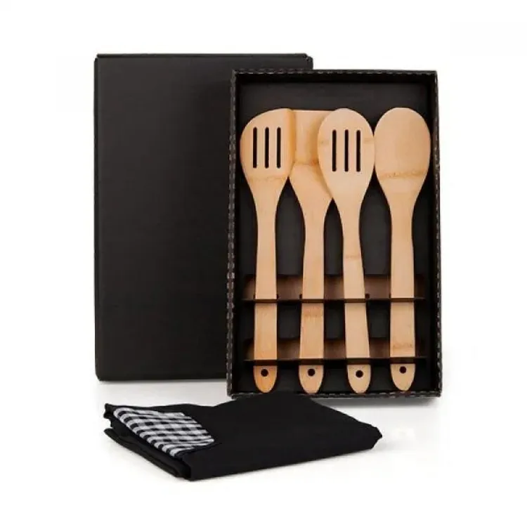 KIT UTENSÍLIOS EM BAMBU 30 CM COM AVENTAL - 5 PÇS