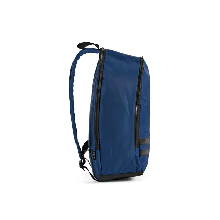 MANCHESTER NOTE. Mochila em 290T poliéster reciclado (100% rPET) em sarja com forro em 210D poliéster reciclado 15