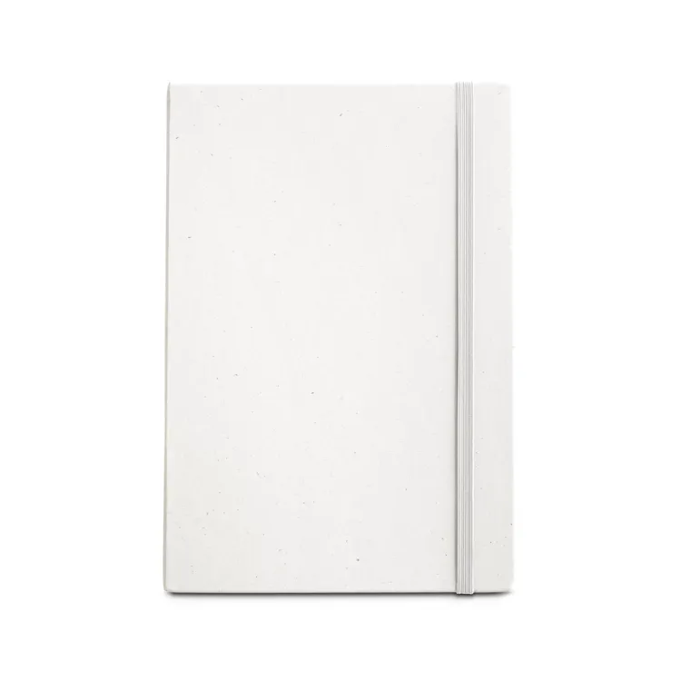 MILKY. Caderno A5 produzido através de pacotes de leite reciclados com folhas pautadas recicladas