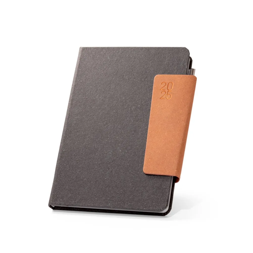 TAGORE B5. Agenda B5 em pele reciclada